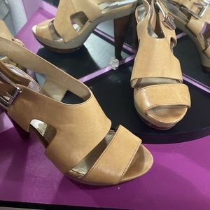 COPY - Michael Kores woman’s size 8 1/2 heels